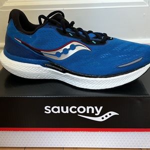 Brand new size 10.5 men’s Saucony running shoes.